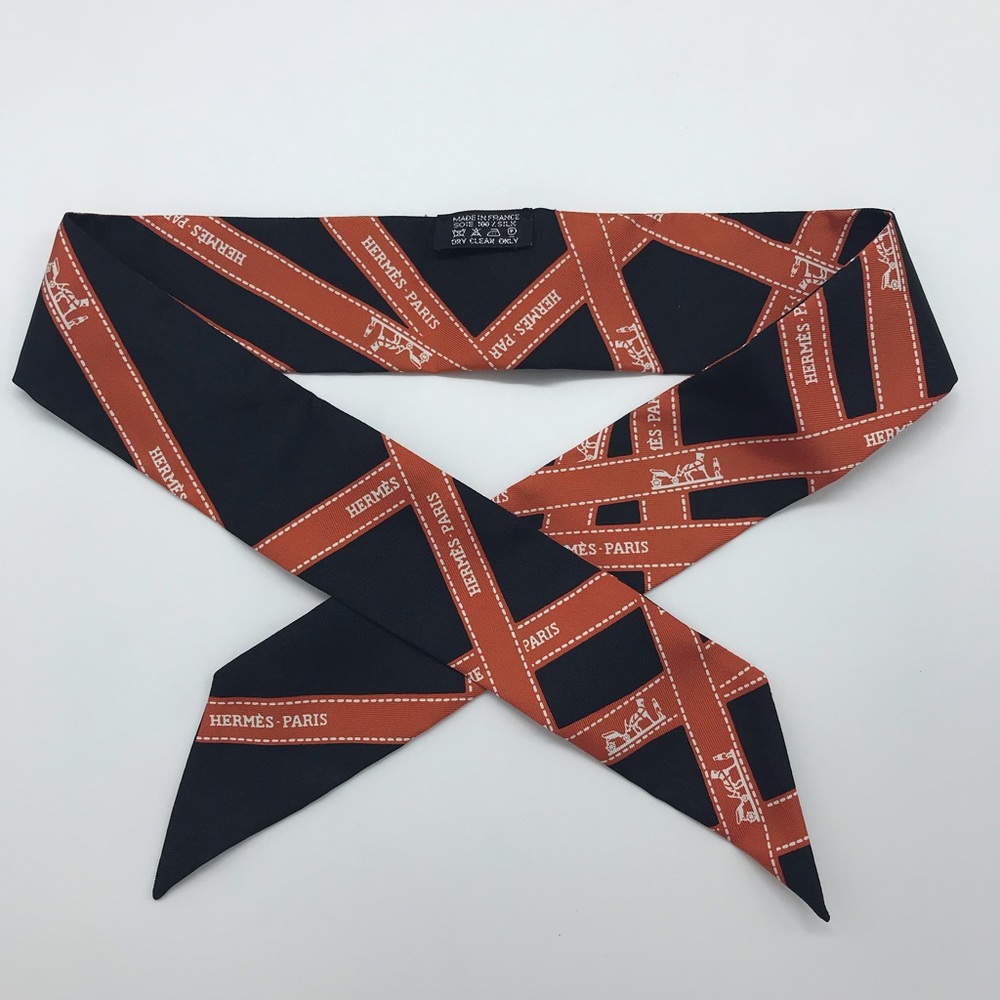 HERMES Twilly Au Carre Bolduc Logo Ribbon Scarf